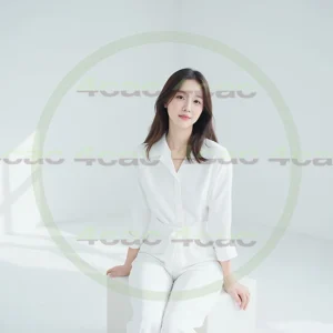 4cP002920AI生成素材